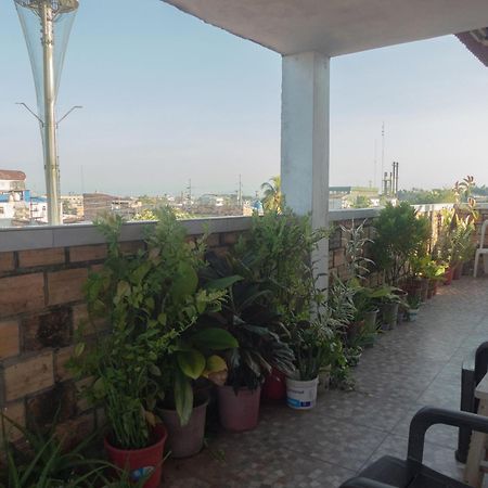 Moicca Youth Hostel Iquitos Exterior photo